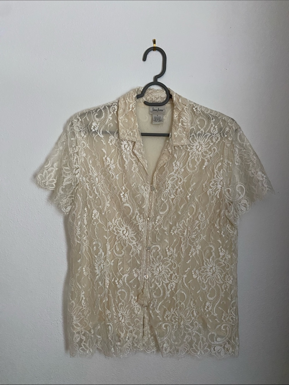 Vintage Lace Button-Front Short Sleeve Top - Cream - Picture 8 of 8
